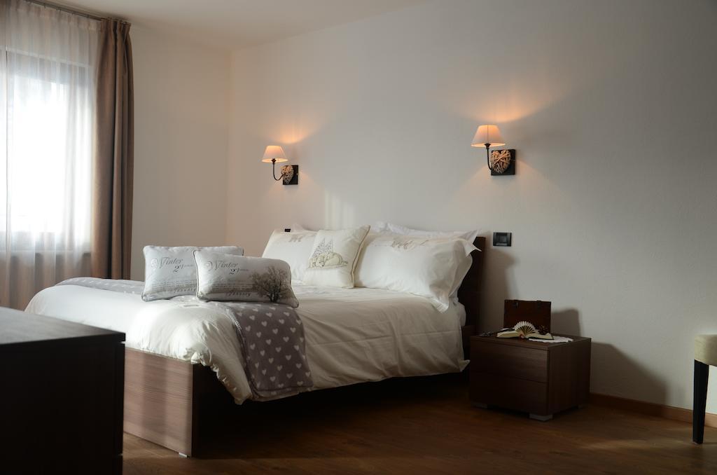 Maison Constance Bionaz Luaran gambar